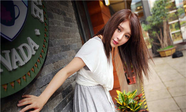 离石想找一个女性生孩子给报酬-｛找个女人生孩子多少钱｝